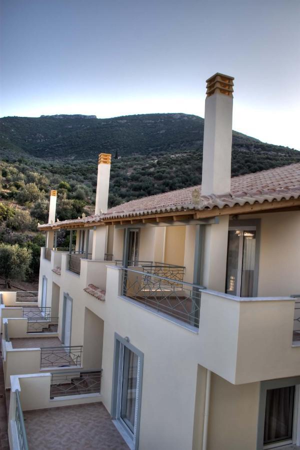 Modi Resort Xiropigado Bagian luar foto